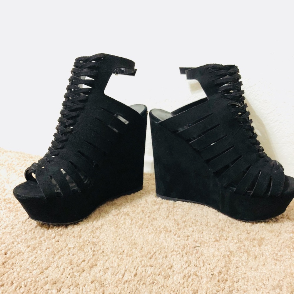 Charlotte Russe Black Wedges